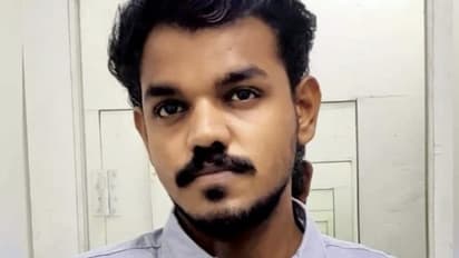 ആലപ്പുഴയിൽ മിനിലോറിയിൽ ബൈക്ക് ഇടിച്ച് യുവാവ് മരിച്ചു