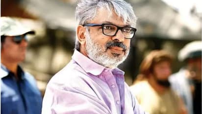 রণবীরের পর এবার করোনায় আক্রান্ত সঞ্জয়লীলা বনশালি, কোয়ারেন্টাইনে রয়েছেন আলিয়া ভাট