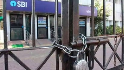 Bank Holidays:ఈ వారంలో బ్యాంకులకు వరుస సెలవులు.. ఫుల్ హాలిడేస్ లిస్ట్ ఇక్కడ చూడండి..