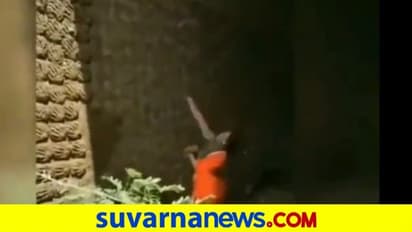 ಸಗಣಿ ಕೈಯಲ್ಲೆತ್ತಿ ಭರಣಿ ಮಾಡೋ ನಾರಿ: ಬಾಸ್ಕೆಟ್ ಬಾಲ್ ಟೀಂಗೆ ಸೇರ್ಸಿ ಎಂದ ನೆಟ್ಟಿಗರು