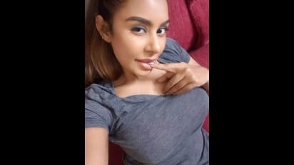 వకీల్‌సాబ్‌ కాదు, పిట్టల సాబ్‌ అంటూ శ్రీరెడ్డి దుమారం.. పవన్‌పై విరుచుకుపడ్డ కాంట్రవర్సీ బ్యూటీ