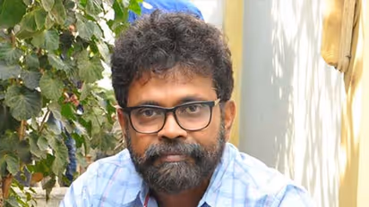 రామ్చరణ్కి చెప్పాలంటే టెన్షన్ పడ్డా.. కానీ..ః ఆ సీన్ గుర్తు చేసుకున్న సుకుమార్