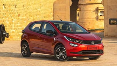 വളര്ച്ച 143 ശതമാനം, എതിരാളികളെ ഞെട്ടിച്ച് ടാറ്റ അള്ട്രോസ്