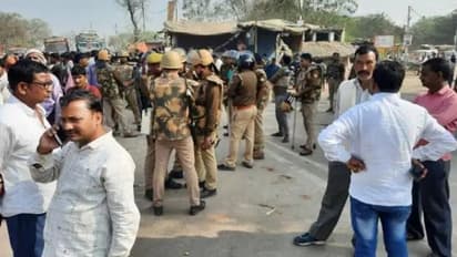 যাদবপুরে BJP-সিপিএম এজেন্টকে বেধড়ক মার, ভোটের সকালেই কাঠগড়ায় তৃণমূল