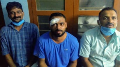 മദ്യപിച്ചെത്തി ഹോട്ടലിൽ അടിപിടി, തടയാനെത്തിയ പൊലീസിനെ ആക്രമിച്ചു: മൂന്ന് പേർ അറസ്റ്റിൽ