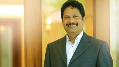 ബാങ്ക് വായിപ്പ തട്ടിപ്പ്: ഹീര ഗ്രൂപ്പ് എംഡി ഹീര ബാബുനെയും മകനും അറസ്റ്റില്