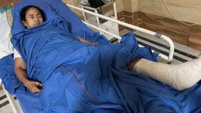 सहानुभूति के लिए नौटंकी...ममता पर हमले पर कांग्रेस ने भी साधा निशाना, कहा- उन्हें नतीजों का ऐहसास हो गया है