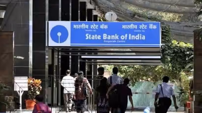 അക്കൗണ്ട് ലോക്ക് ആയെന്ന് സന്ദേശം ലഭിച്ചോ; ലിങ്കിൽ ക്ലിക്ക് ചെയ്യരുത്, ജാഗ്രതയെന്ന് എസ്ബിഐ