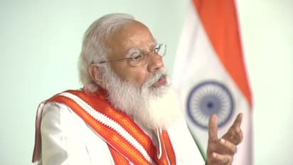 'പ്രായോഗിക ജീവിതത്തിനുള്ള വഴികാട്ടി'; യുവാക്കള് ഗീത വായിക്കണമെന്ന് മോദി