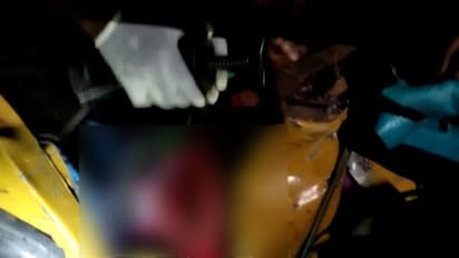 కృష్ణా జిల్లా: ఆటోను ఢీకొట్టిన కారు.. 12 మందికి గాయాలు, క్షతగాత్రులంతా మహిళలే