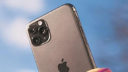 మేక్ ఇన్ ఇండియా: భారతదేశంలో ఐఫోన్ -12 ఉత్పత్తిని ప్రారంభించిన ఆపిల్.. ధర ఎంతంటే ?