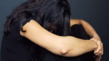 சிறுமியை மிரட்டி கதற கதற பலாத்காரம்... திருமணம் நிச்சயிக்கப்பட்ட காமக்கொடூரன் கைது..!