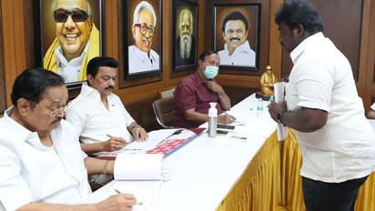 திமுக வேட்பாளரை எதிர்த்து பிடிவாதம் காட்டினால் உடன்பிறப்பு தகுதி பறிபோயிடும்... தடாலடியாக அறிவித்த ஸ்டாலின்..!