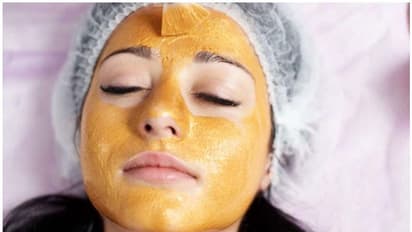 చపాతీ పిండితో ఫేస్ ప్యాక్.. ముఖం మెరిసిపోతుంది..!