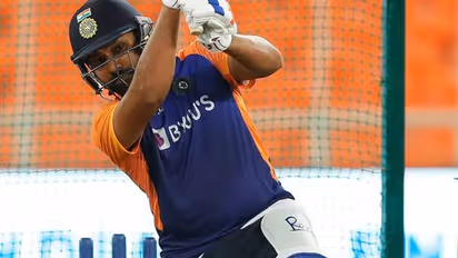 ಮೊದಲ ಪಂದ್ಯದ ಸೋಲಿನ ಬೆನ್ನಲ್ಲೇ ಟೀಂ ಇಂಡಿಯಾದಲ್ಲಿ ಮೇಜರ್‌ ಸರ್ಜರಿ; 2 ಬದಲಾವಣೆ?