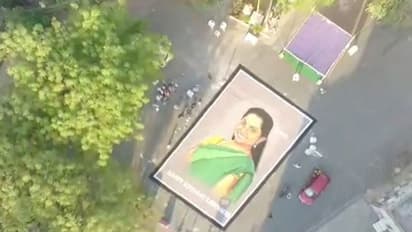 కవిత పుట్టిన రోజు.. 60 అడుగుల చిత్రపటం ఏర్పాటు..!