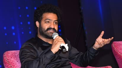 ఎవరు మీలో కోటీశ్వరుడు కోసం ఎన్టీఆర్ షాకింగ్ రెమ్యూనరేషన్.. రికార్డు సెట్ చేసిన యంగ్ టైగర్..!