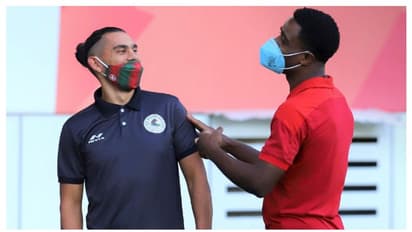 ഐഎസ്എല് കലാശപ്പോരിന് കിക്കോഫ്; കിരീടമുയര്ത്താന് മുംബൈയും എടികെയും കളത്തില്