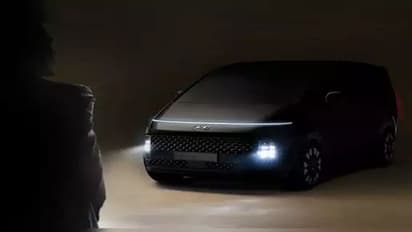 अपनी पहली ही झलक से Hyundai Staria ने मचाई धूम, कुछ इतनी दमदार है ये गाड़ी