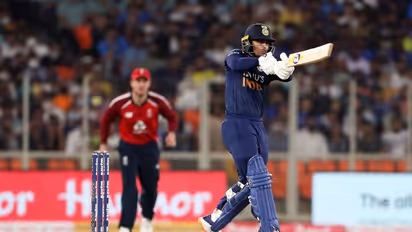 சின்ன பையன் தான்; ஆனால் அவனுக்கு பவுண்டரியைவிட சிக்ஸர் கைவந்த கலை! இந்திய வீரரை புகழ்ந்த பாக்., முன்னாள் வீரர்