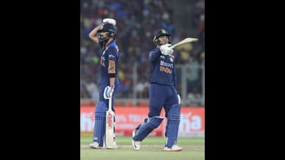 కోహ్లీ! నీ గర్వం తగ్గించుకో! పొడిగితే ఓకే, తిడితే ఇలా అంటారా!... సంజయ్ మంజ్రేకర్ కామెంట్...