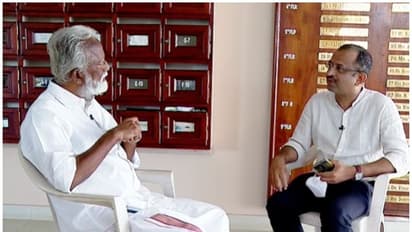 'മുരളീധരൻ കരുത്തനായ എതിരാളിയല്ല', ഒ രാജഗോപാലിനെ തള്ളി കുമ്മനം രാജശേഖരൻ