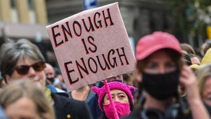 പാർലമെന്റിനകത്തുവച്ചും പീഡനം, അതിക്രമങ്ങൾക്കെതിരെ ഓസ്ട്രേലിയയിൽ ജനരോഷമിരമ്പുന്നു