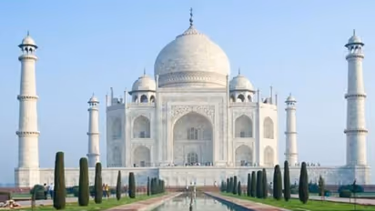 ಆಗ್ರಾದ ತಾಜ್ಮಹಲ್ ನೋಡ ಹೊರಟ ಪ್ರವಾಸಿಗರಿಗೊಂದು ಕಹಿ ಸುದ್ದಿ!
