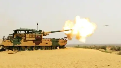 Army just retired two of its longest-serving artillery systems