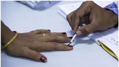 పశ్చిమ బెంగాల్, అస్సాంల్లో తొలి దశ పోలింగ్: 30 సీట్లలో టీఎంసీ సిట్టింగ్ సీట్లు 26