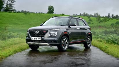 హోండా నుంచి టాటా వరకు తక్కువ ధరకే టాప్ ఎండ్ ఫీచర్స్ అందిస్తున్న ఈ బెస్ట్ కార్స్ గురించి తెలుసా..