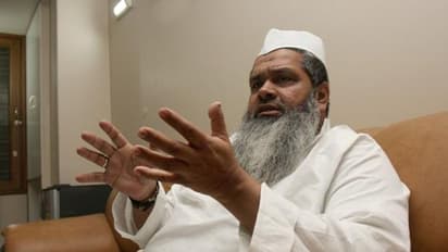 इत्र से रियल स्टेट तक कारोबार...जानिए कौन हैं अजमल; जिनसे गठबंधन को लेकर BJP कांग्रेस को घेर रही