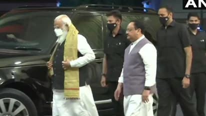 শেষ ৪ দফার প্রার্থী তালিকা নিয়ে আলোচনা, নরেন্দ্র মোদীর উপস্থিতিতে দিল্লিতে বৈঠকে বিজেপি