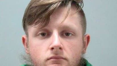 सेक्स की ऐसी लत: 4 महिलाओं सहित 8 को मार दी गोली ! पोर्न इंडस्ट्री पर भी हमले की प्लानिंग कर रहा था