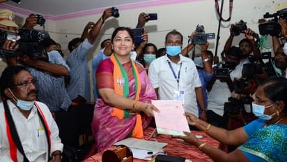 ரஜினி ஆதரவு எனக்கு உண்டு... தோல்வி என்ற பேச்சுக்கே இடமில்லை... தூள் பறக்கவிடும் குஷ்பு...!