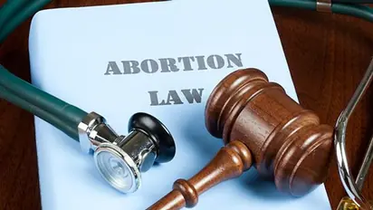 ভারতে গর্ভপাত কি বৈধ? মার্কিন মুলুকে তৈরি হওয়া বিতর্কের মধ্যেই জেনে নিন ভারতীয় গর্ভপাত আইন