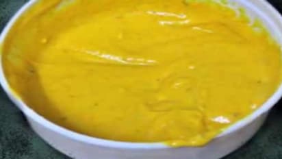 Holi Special: इस त्योहार तेल नहीं, पानी में तलें गर्मागर्म पकौड़ियां, नहीं मिलेगी 1 बूंद चिकनाई