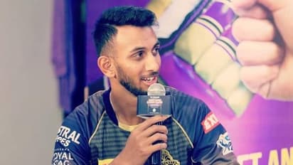 కేకేఆర్ పేసర్ ప్రసిద్ధ్ కృష్ణకు కరోనా పాజిటివ్... కేకేఆర్ జట్టును వదలని భయం...