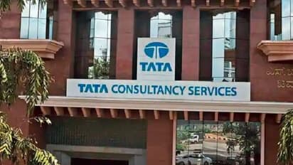 TCS 25/25 Model- ২৫ বাই ২৫-এর মডেলে কর্মসংস্কৃতি তৈরি করছে টিসিএস, অফিসে বসে কাজ করার সময়ে হবে হ্রাস