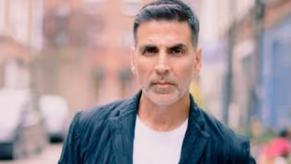 கொரோனாவால் பாதிக்கப்பட்ட அக்ஷய் குமார் மருத்துவமனையில் அனுமதி..! பாலிவுட் திரையுலகில் பரபரப்பு!