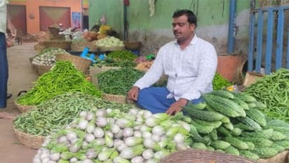 Vegetable Price Today : உச்சத்தை தொட்ட இஞ்சி விலை.! கோயம்பேட்டில் தக்காளி, வெங்காயத்தின் விலை என்ன.?