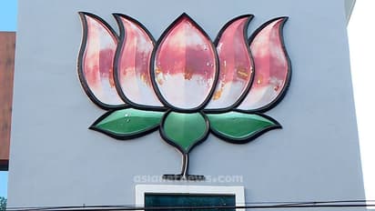 തലശ്ശേരിയിൽ ബിജെപി വോട്ടുകൾ ഇനിയാർക്ക് ? വോട്ട് കച്ചവടമെന്ന് എൽഡിഎഫും യുഡിഎഫും