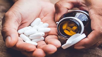 காய்ச்சலுக்கு பயன்படுத்தும் இந்த மருந்துகள் தரமில்லாதது... மத்திய அரசு கொடுத்த ஷாக் நியூஸ்!!