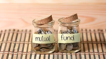 മ്യുച്ചൽ ഫണ്ടിൽ നിക്ഷേപിക്കാൻ ആഗ്രഹിക്കുന്നോ? മികച്ച 3 എസ്‌ഐപി നിക്ഷേപങ്ങൾ അറിയാം 