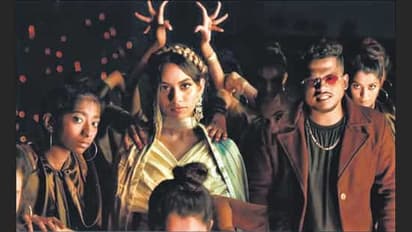 4 கோடி பார்வையாளர்களை கடந்து சாதனை படைத்த ரவுடி பேபி தீ பாடிய 'என்ஜாய் எஞ்சாமி' !