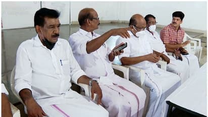 എലത്തൂര്‍ വിട്ടുകൊടുക്കില്ലെന്ന് എന്‍സികെ; പത്രിക പിന്‍വലിക്കില്ലെന്ന് കോണ്‍ഗ്രസ്സും ഭാരതീയ നാഷണല്‍ ജനതാദളും