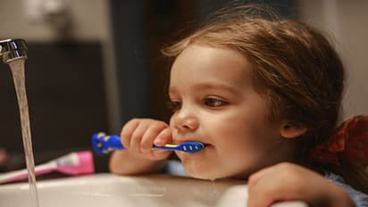 World Water Day: आज से ही इन तरीकों से बचाना शुरू करें पानी, वरना इस गर्मी पड़ेगा पछताना