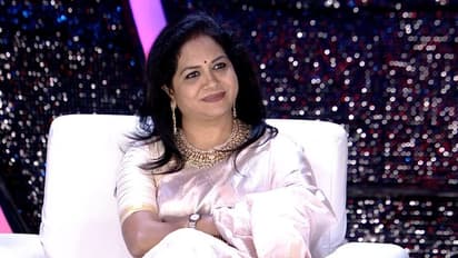 `సరిగమప` గ్రాండ్‌ ఫినాలెలో సునీతకి అరుదైన గౌరవం.. కన్నీళ్లు పెట్టుకున్న లేడీ సింగర్‌