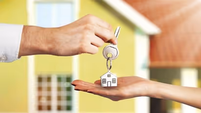 Union Budget 2023: ஏழைகளுக்கு வீடு கட்டிக் கொடுக்க 66 சதவீதம் கூடுதல் நிதி ஒதுக்கிடு!