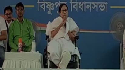 'প্রধানমন্ত্রীর চেয়ারকে আগে সম্মান করতাম কিন্তু...', বিষ্ণুপুরের সভা থেকে মোদীকে তোপ মমতার